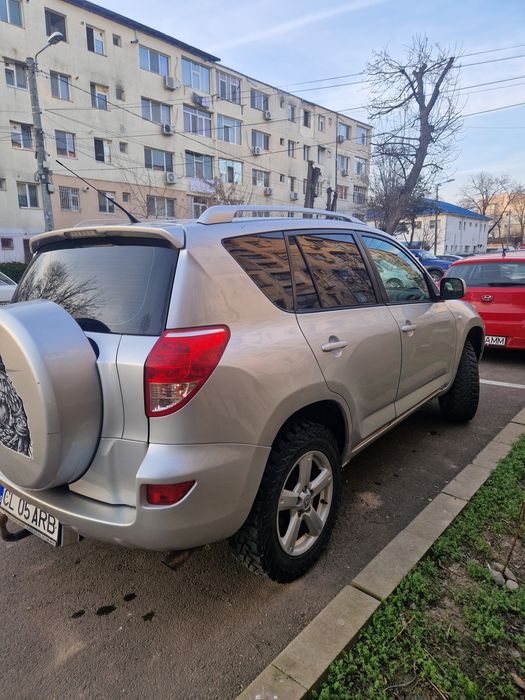 Vand toyota rav 4 2006  motor 2000 benzina  +++gpl  omologat