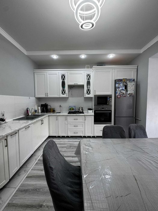 Продам 2х комн кв Батыс ЖК Отау