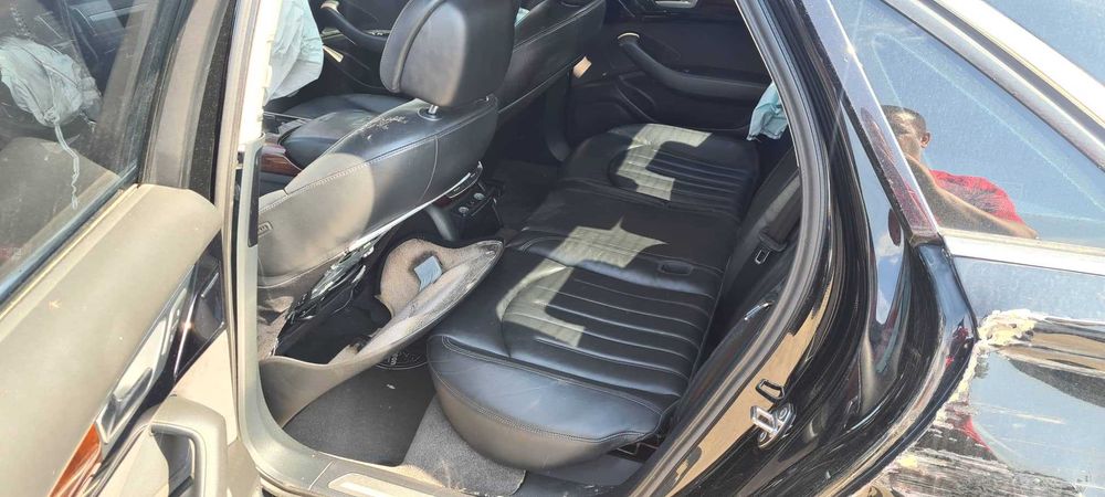 Ауди А8 4.2 дизел 2013г.