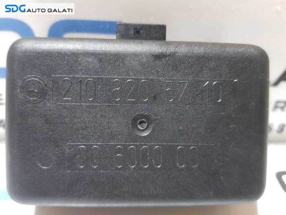 Senzor Ploaie Parbriz Mercedes Benz W203 C Class Clasa C 2001 - 2007 Cod 2108205710 [L4003]