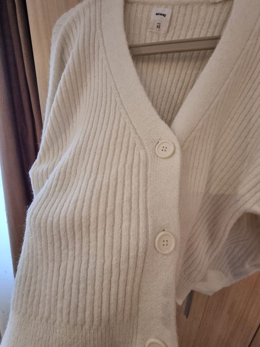 Дамски пуловер - бял Sinsay