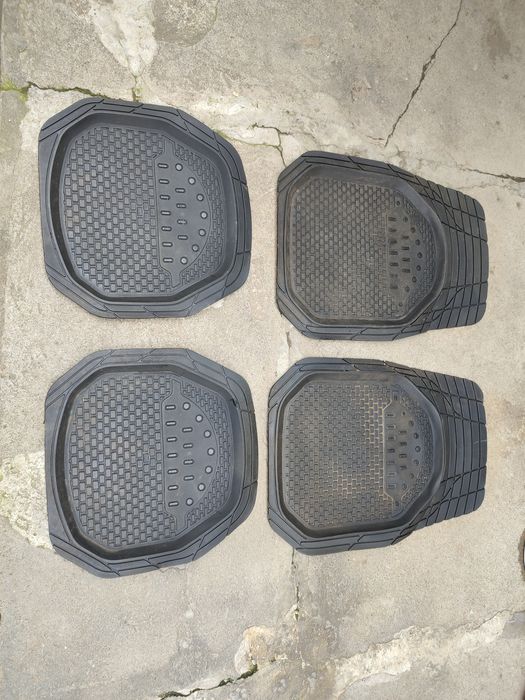 Covorase /Presuri Ford Mondeo universale auto