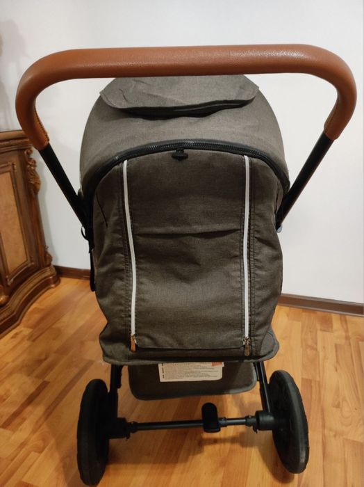 Продам новую  коляску