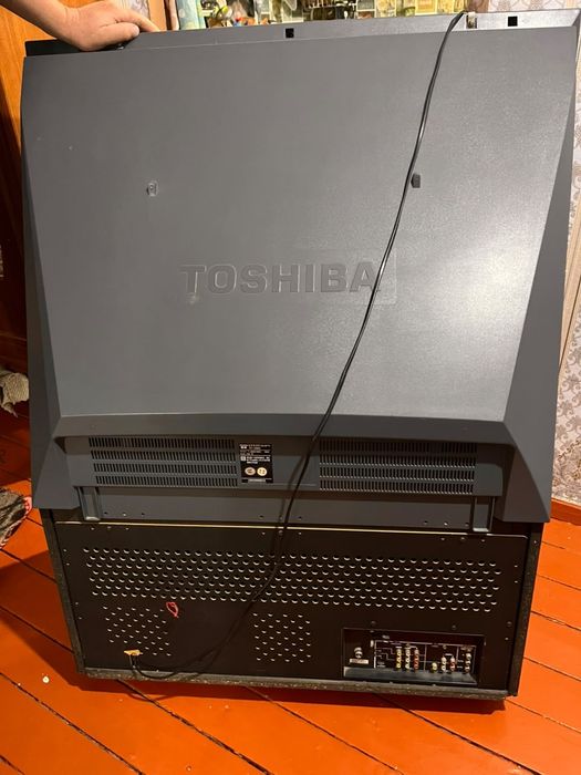 Проекционный ретро-телевизор Toshiba