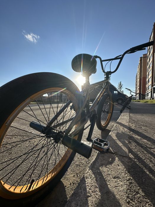 Продам велосипед bmx