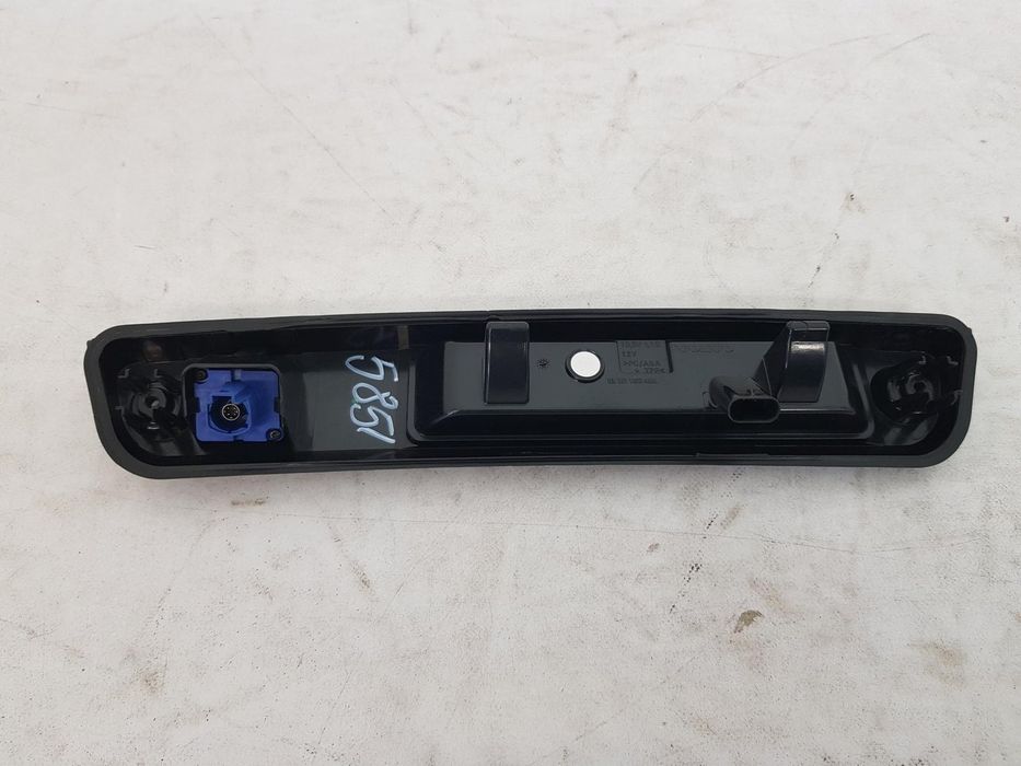 Buton deschidere haion lampa nr camera marsarier Volvo XC40 dupa 2017