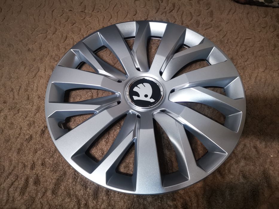 Capace roti Skoda 15inchi,logo nou-Capace Renault,Peugeot,Logan 15inch