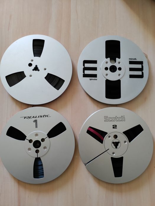 Lot 4 role metalice Maxell ,Realistic,Scotch,impecabile