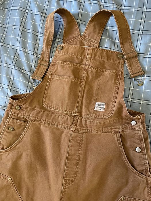 Коричневый комбинезон