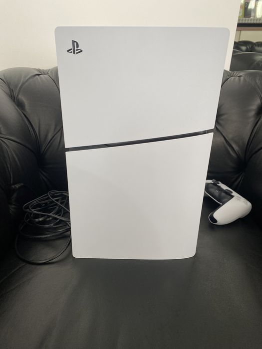 Sony PlayStation 5 Slim Digital / 825GB + 1 controller / White