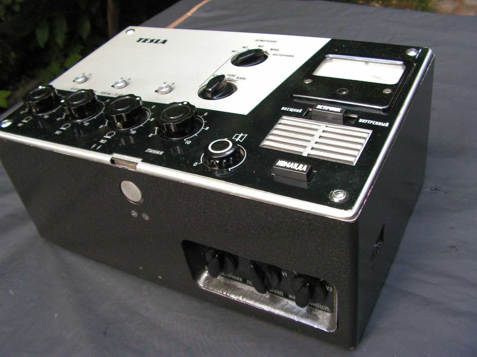Винтидж, колекционерски аудио миксер Tesla ART-420 1+1 бр.