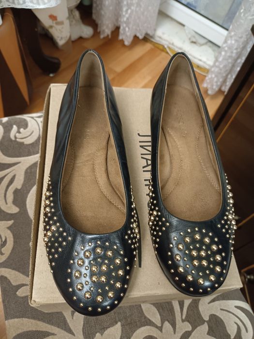 Туфли женские со стразами