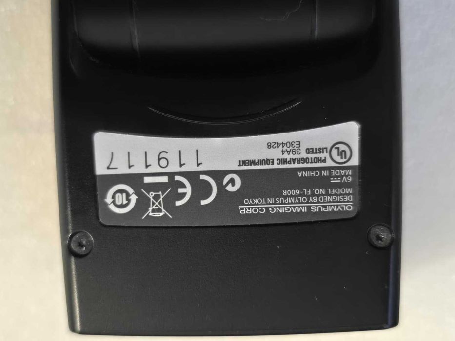 Blit Olympus FL-600R Electronic Flash, Wireless RC, LED 12mm