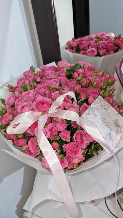 Букет красивых роз