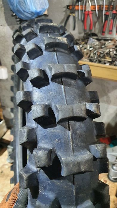 2025 Maxxis (110 90 19)