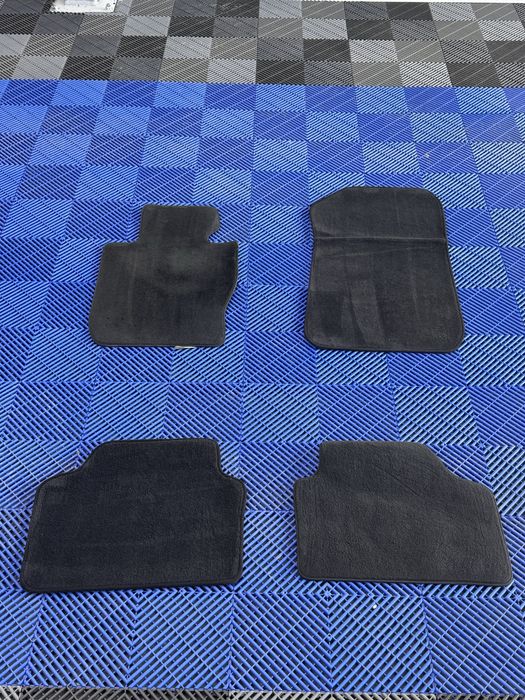 Мокетени стелки за VW SKODA MG BMW RAV 4 RANGE ROVER