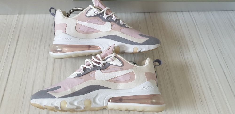 Nike Air Max 270 React UK 6.5 / 40.5 /26см ОРИГИНАЛ! Дамски Маратонки!