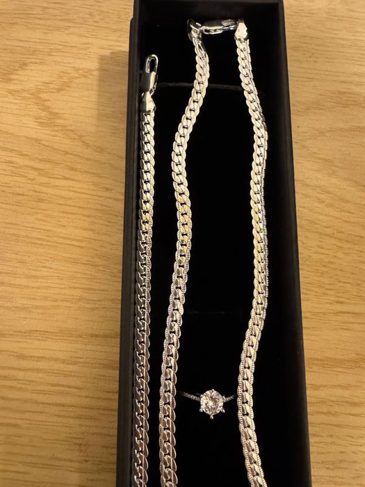 Комплект сребърна гривна, колие и пръстен