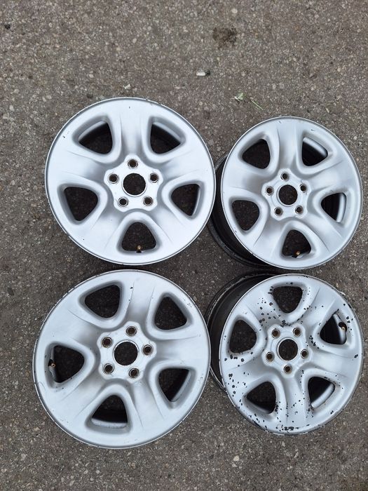 Тойота-16цола-5/114,3-240лв.