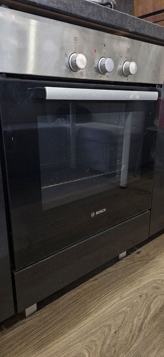 Продам духовой шкаф