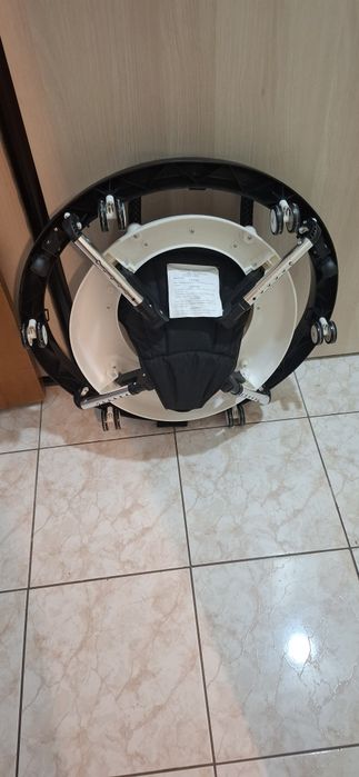 Vând premergător ,stare foarte bună .Sector 4 preț 150 lei