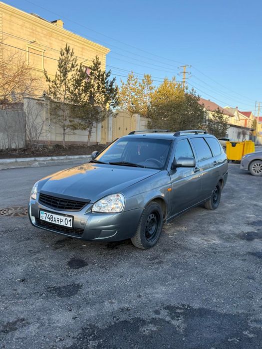 Продаю Приору универсал