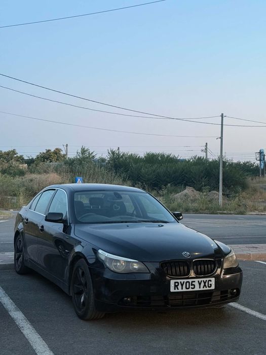 Vând sau schimb  E60 525d pe dreapta