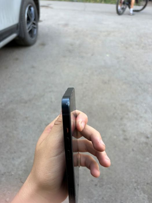 Продам 14 Айфон без гарантии
