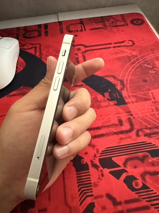 iPhone 13 mini в отлином 256g