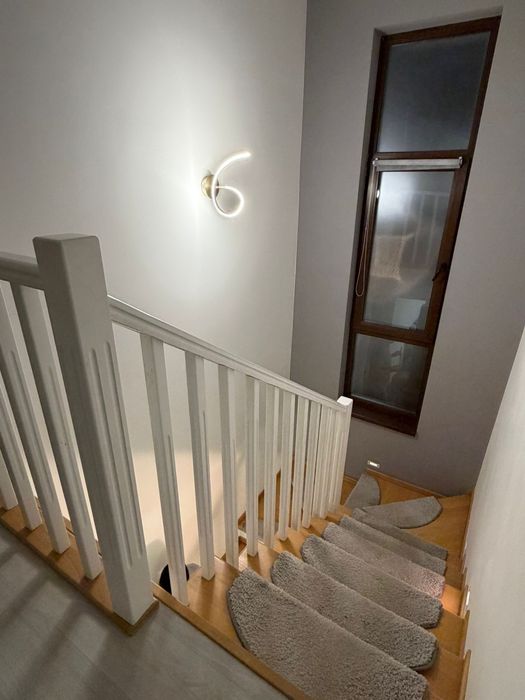 Balustrasa scari din lemn