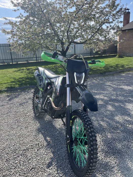 Vând Alfarad T7 250cc
