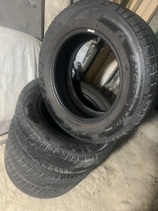 Шины 195 /65 /15 зима