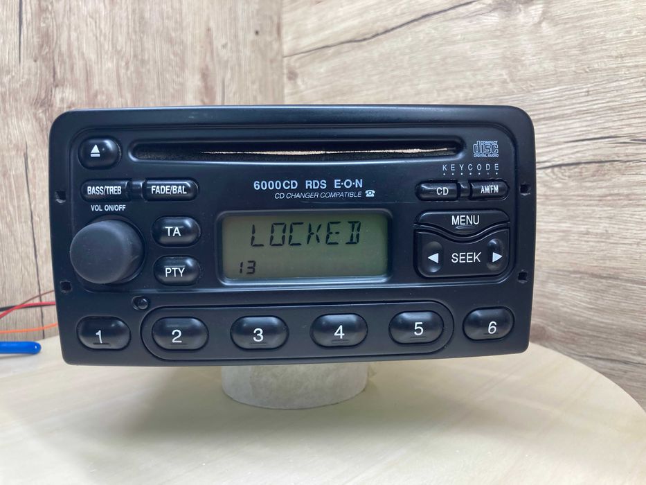 Decodare radio alfa romeo chevrolet lancia chrysler land rover jaguar