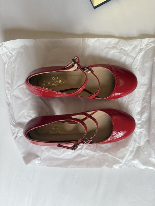 Продаю туфли Мэри Джейн