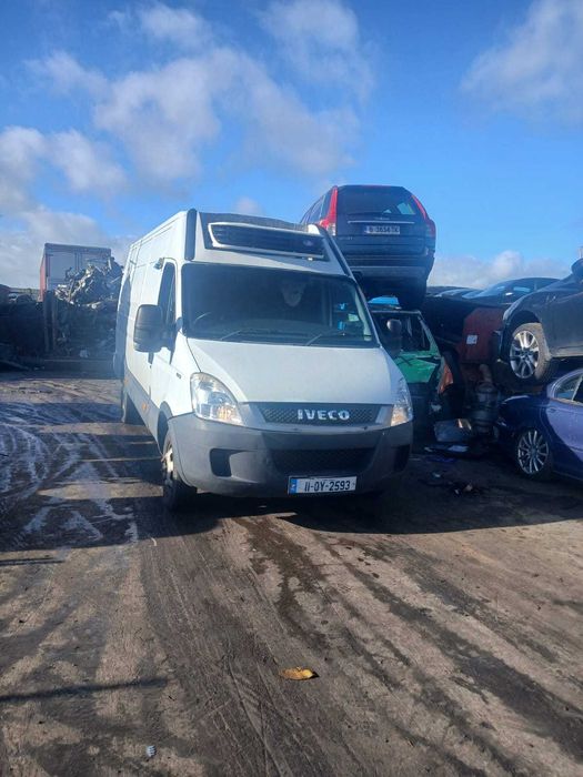 Dezmembrez Dezmembrari Iveco Daily euro 4