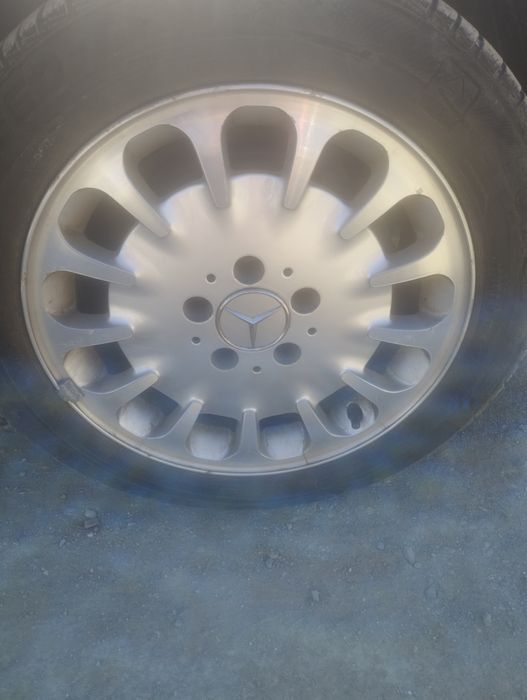 Vând roți de Audi - Opel - Mercedes - BMW seria 5 - Volkswagen