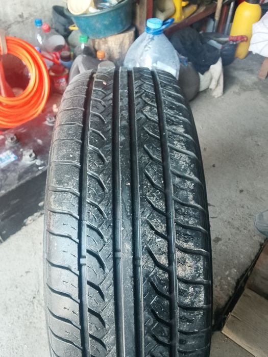 Продам 2 баллона летних