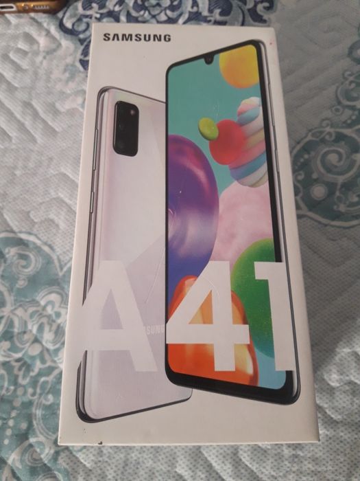 Продам Самсунг А41
