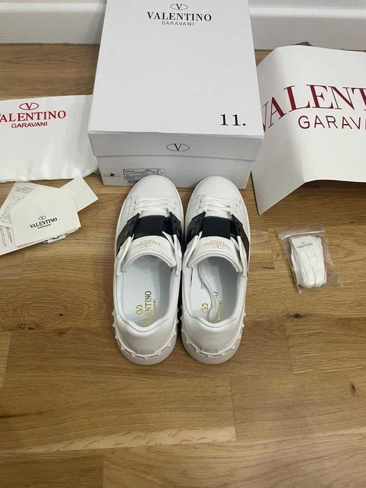 REDUCERE!! Pantofi Valentino Garavani Femei Premium / Full Box