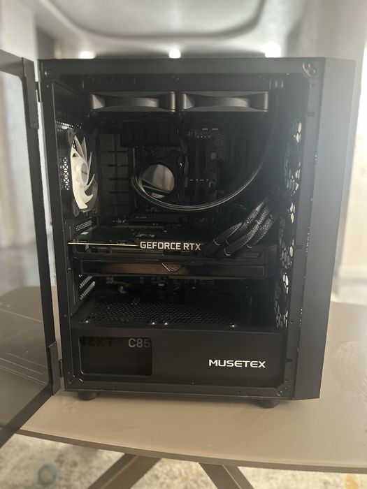 Геймърски компютър