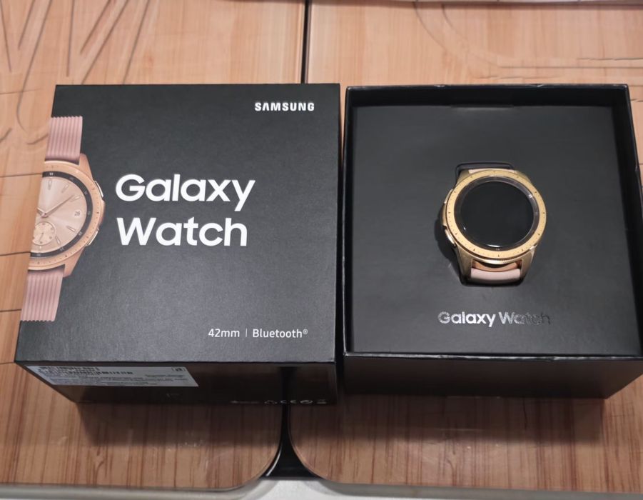 Часовник Samsung Galaxy Watch 42 mm Bluetooth
