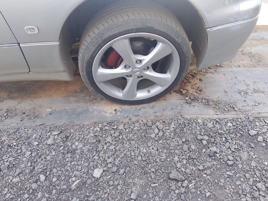 Продам диски с шинами