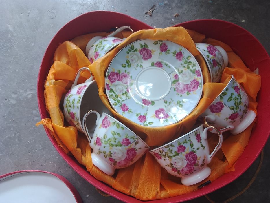 Чайный сервиз б/у