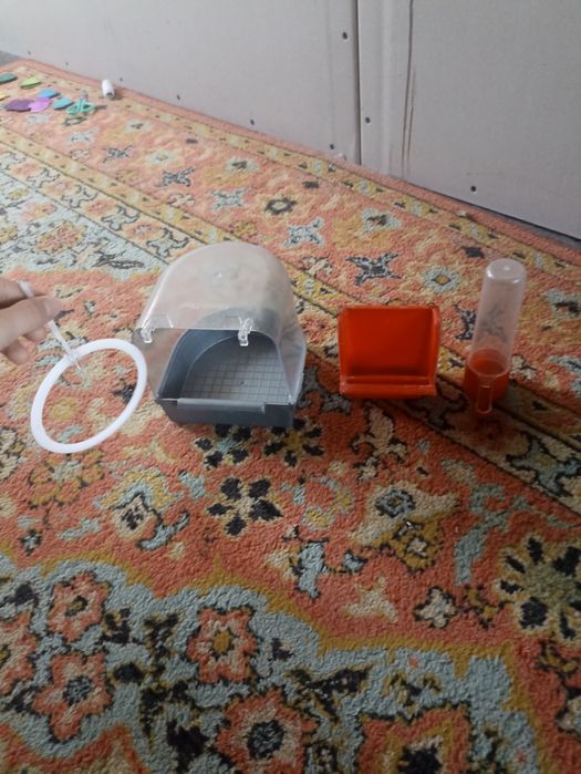 Продам клетку для попугаев