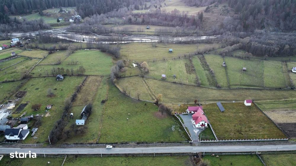Vindem teren parcelabil in Vatra Moldovitei - Bucovina