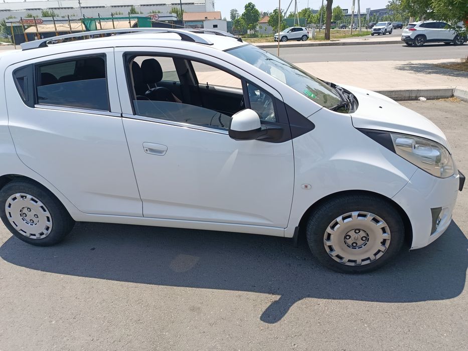 Продам свою машину.