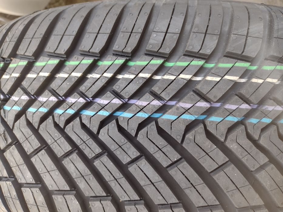 Нови 2бр 225/60/18 Continental All season dot0520