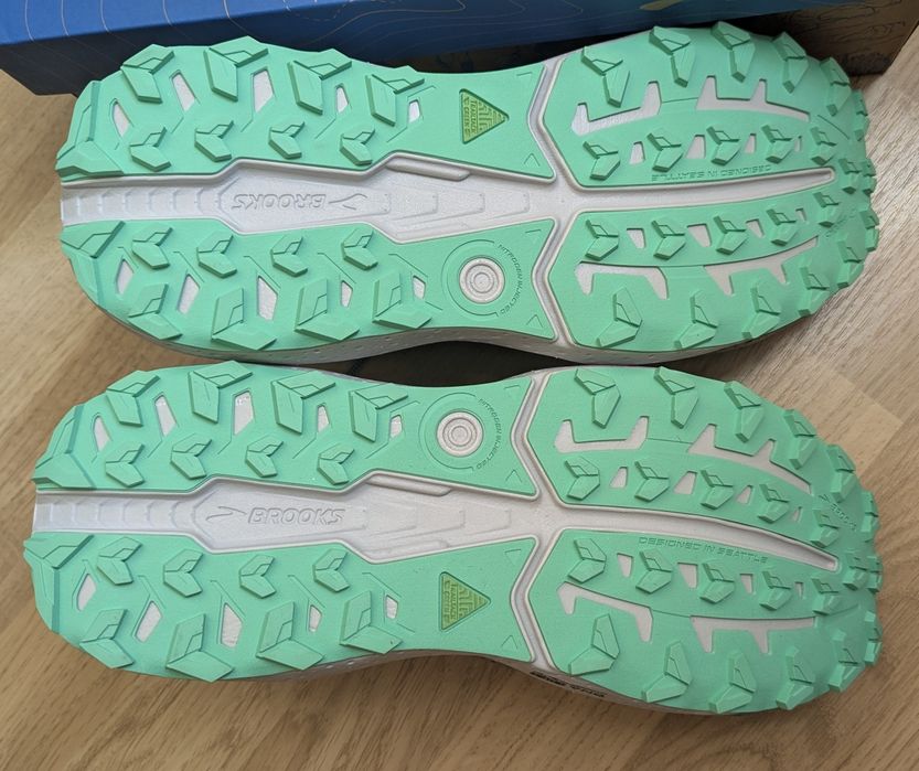 Adidași alergare montană Brooks Caldera 7