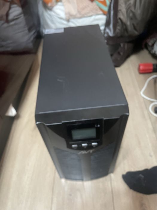 ИБП (UPS) модели EA900PRO 3KVA / 2700W.