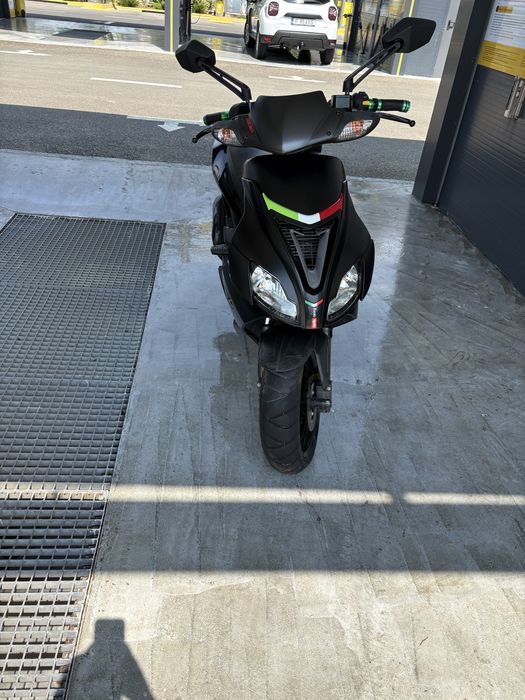 Aprilia SR 2019 49,cm